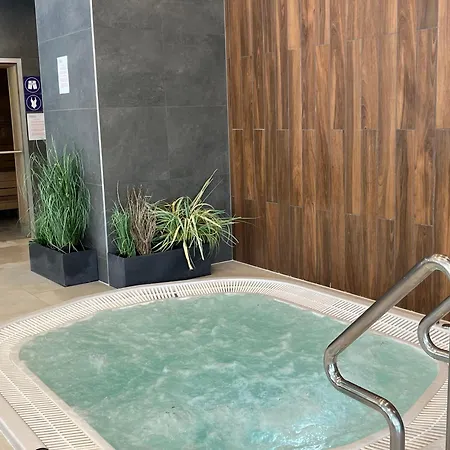 Appartement Polanki Park Fala -kryty Basen, Sauny, Jacuzzi, Silownia I Miejsce Postojowe W Cenie Kołobrzeg