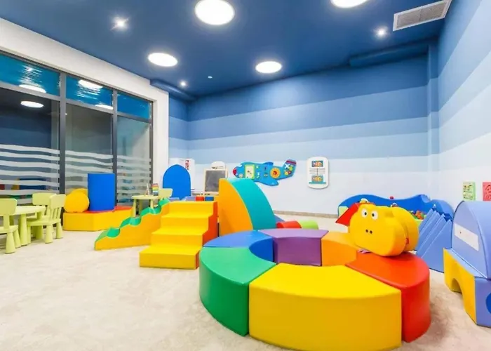 Polanki Park Fala - W Cenie Kryty Basen, Sauna, Jacuzzi, Siłownia, Miejsce Postojowe * Kołobrzeg